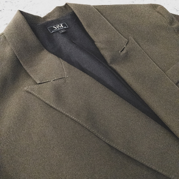 JB Trinity Green 3-Button Double-Breasted Sportcoat, size in description - Picture 10 of 12